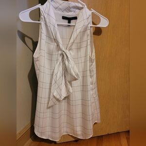 White House Black Market silky size S tie front blouse